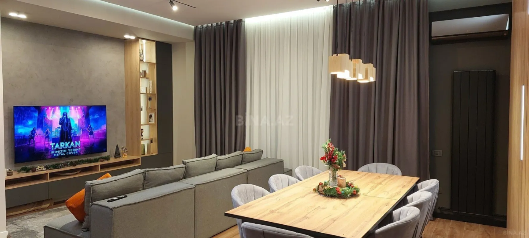 Satılır 3 otaqlı mənzil 130 m²