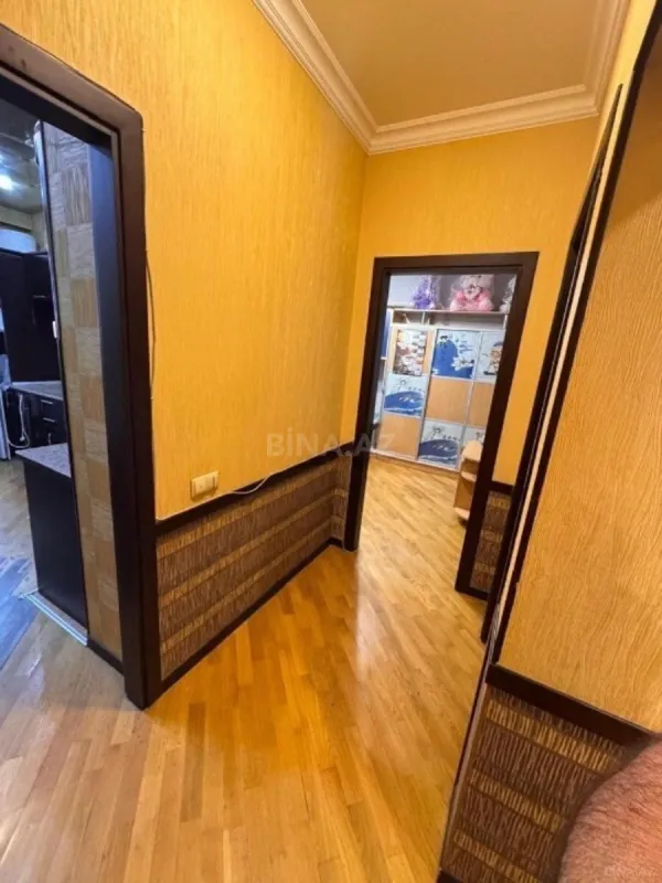 Satılır 3 otaqlı mənzil 120 m²