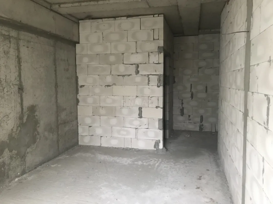 Satılır 2 otaqlı mənzil 96 m²