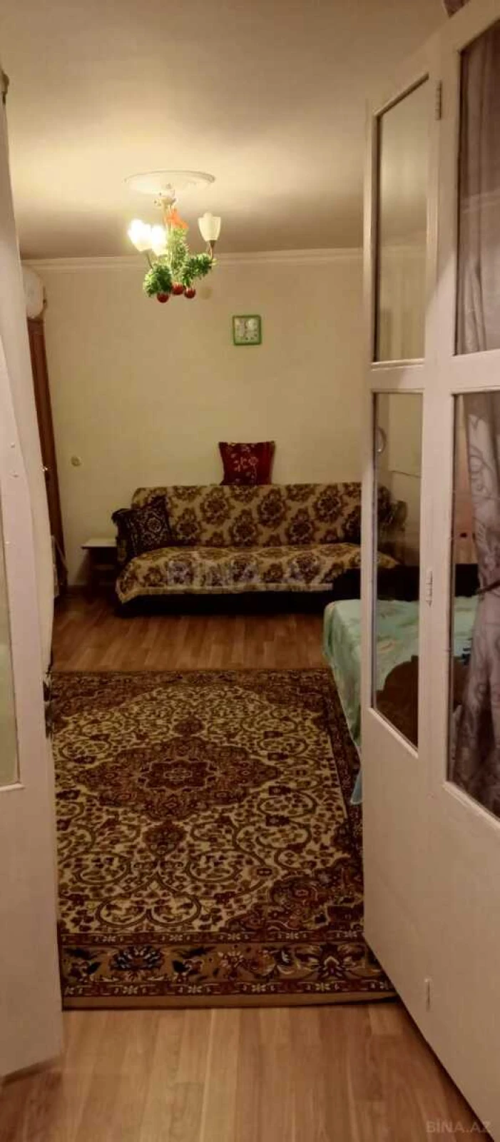 Satılır 1 otaqlı mənzil 37 m²