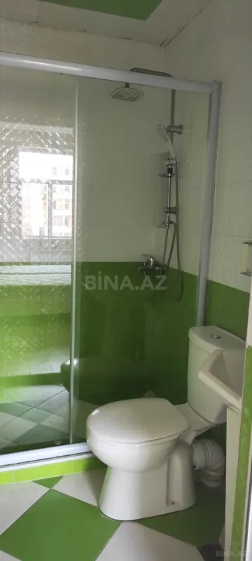 Satılır 4 otaqlı mənzil 200 m²