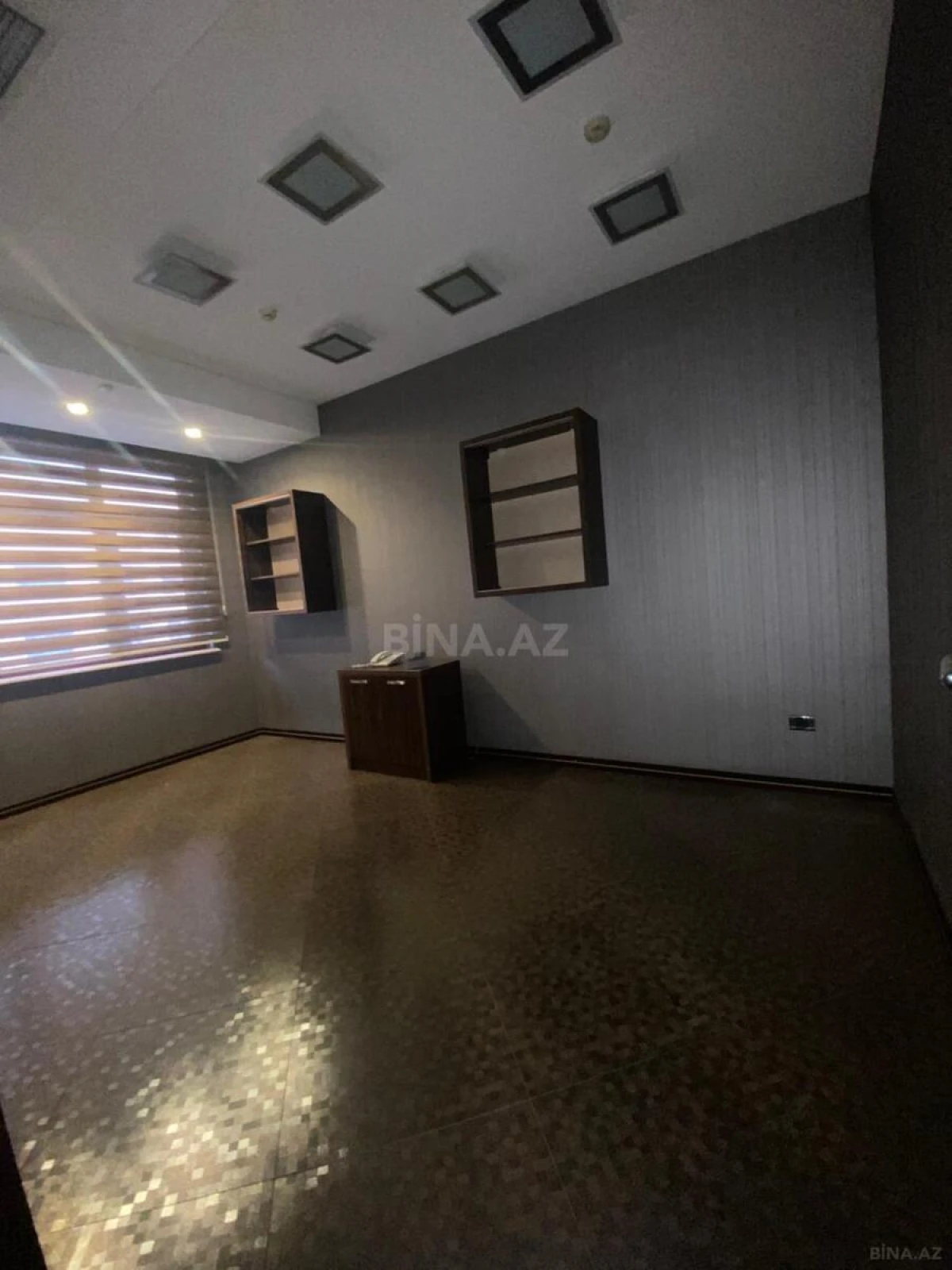 Kirayə verilir 6 otaqlı ofis 280 m²