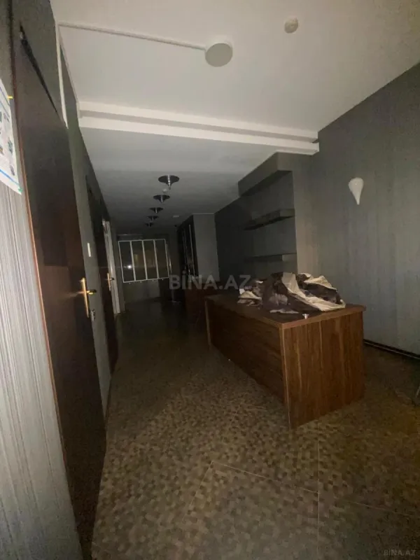 Kirayə verilir 6 otaqlı ofis 280 m²