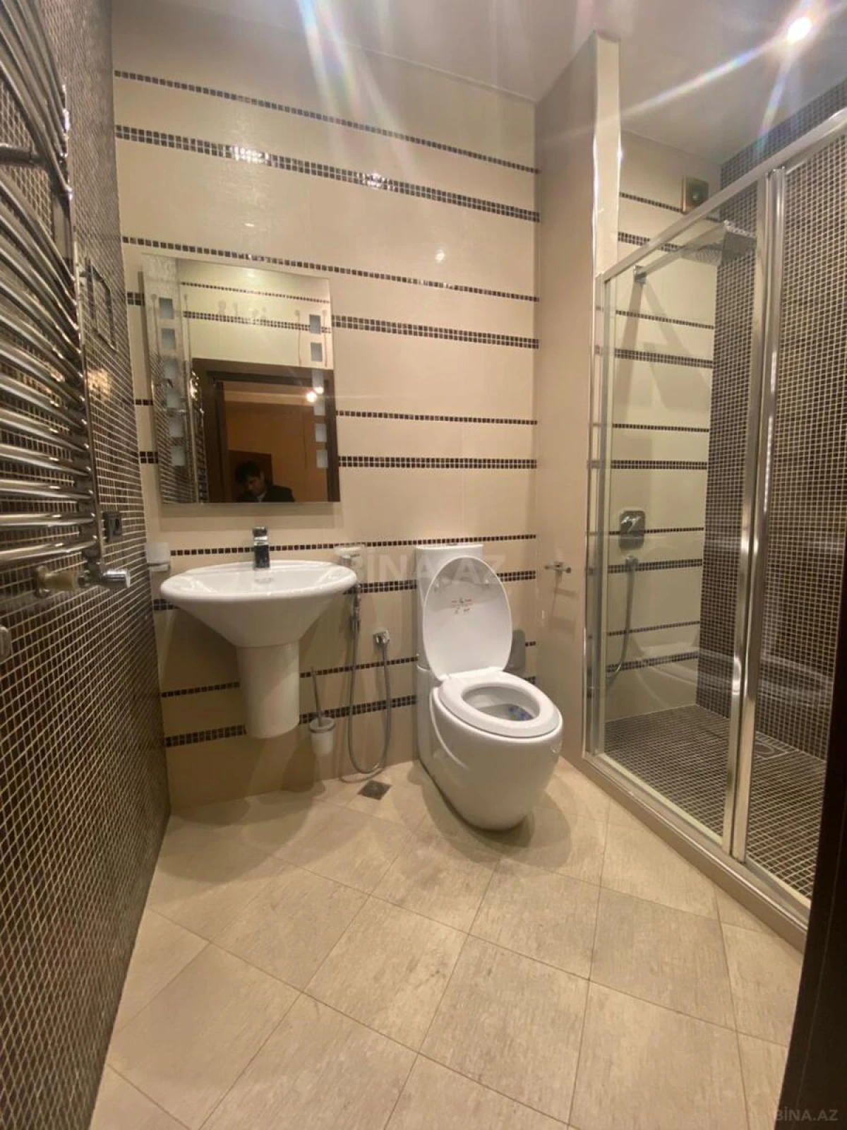 Kirayə verilir 6 otaqlı ofis 280 m²