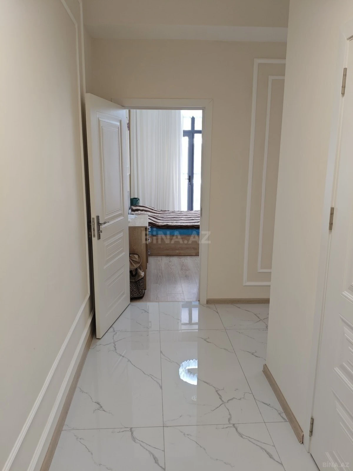 Satılır 2 otaqlı mənzil 65.5 m²
