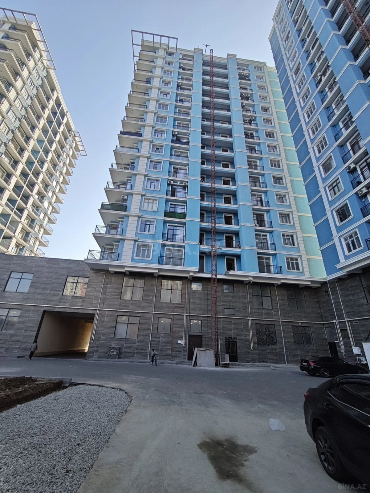 Satılır 2 otaqlı mənzil 65.5 m²