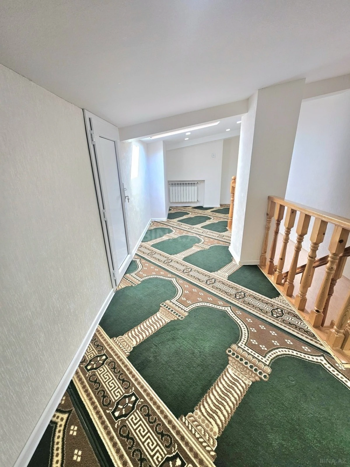 Satılır 2 otaqlı mənzil 57 m²