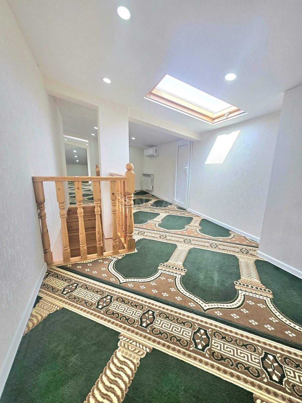 Satılır 2 otaqlı mənzil 57 m²