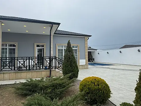 Kirayə verilir 3 otaqlı həyət evi 200 m²