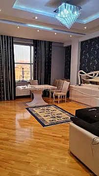 Satılır 3 otaqlı mənzil 106 m² — Bakı, İnşaatçılar 3 otaq 106.00 m²