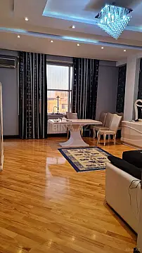 Satılır 3 otaqlı mənzil 106 m²