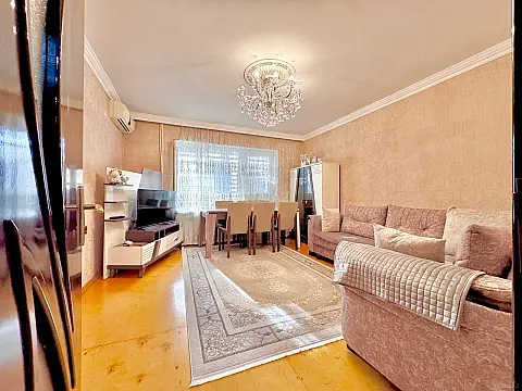 Satılır 3 otaqlı mənzil 90 m²