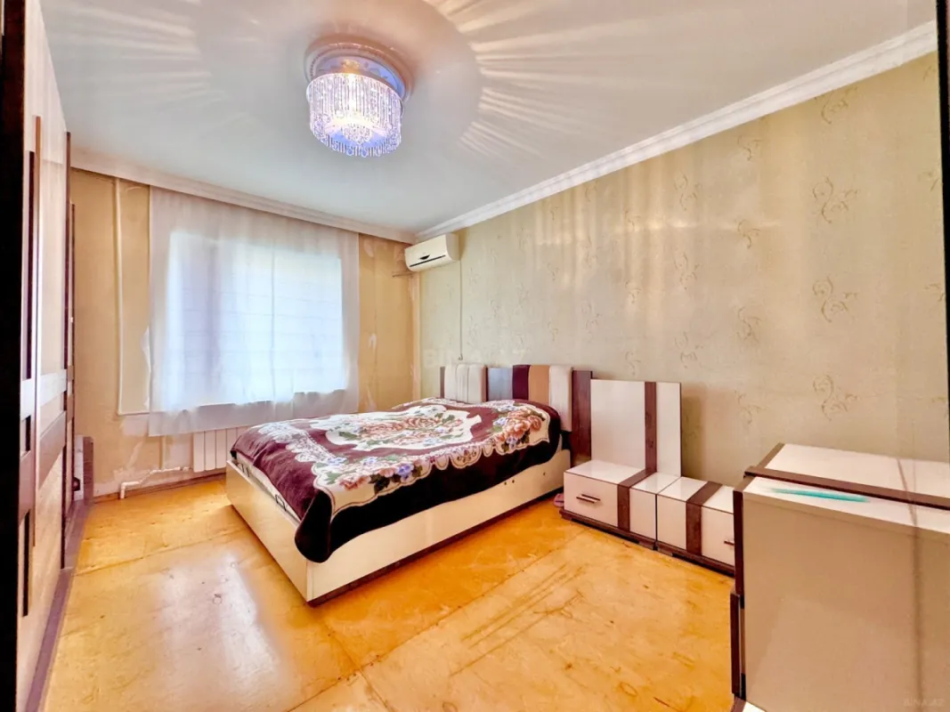 Satılır 3 otaqlı mənzil 90 m²