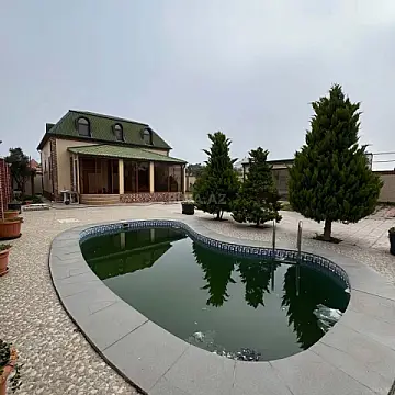 Satılır 6 otaqlı həyət evi 190 m²