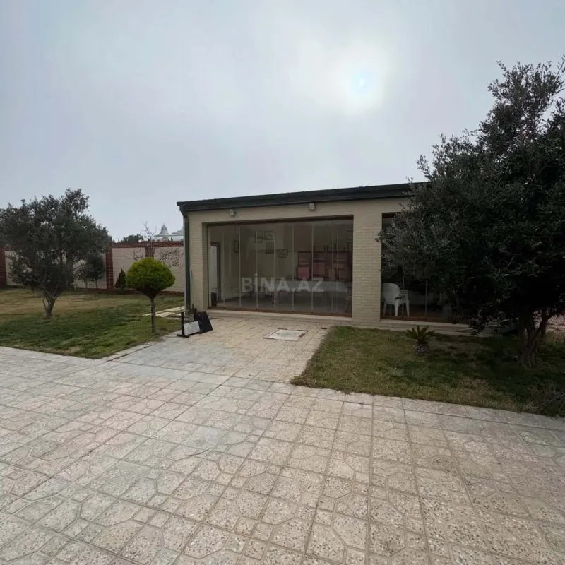 Satılır 6 otaqlı həyət evi 190 m²