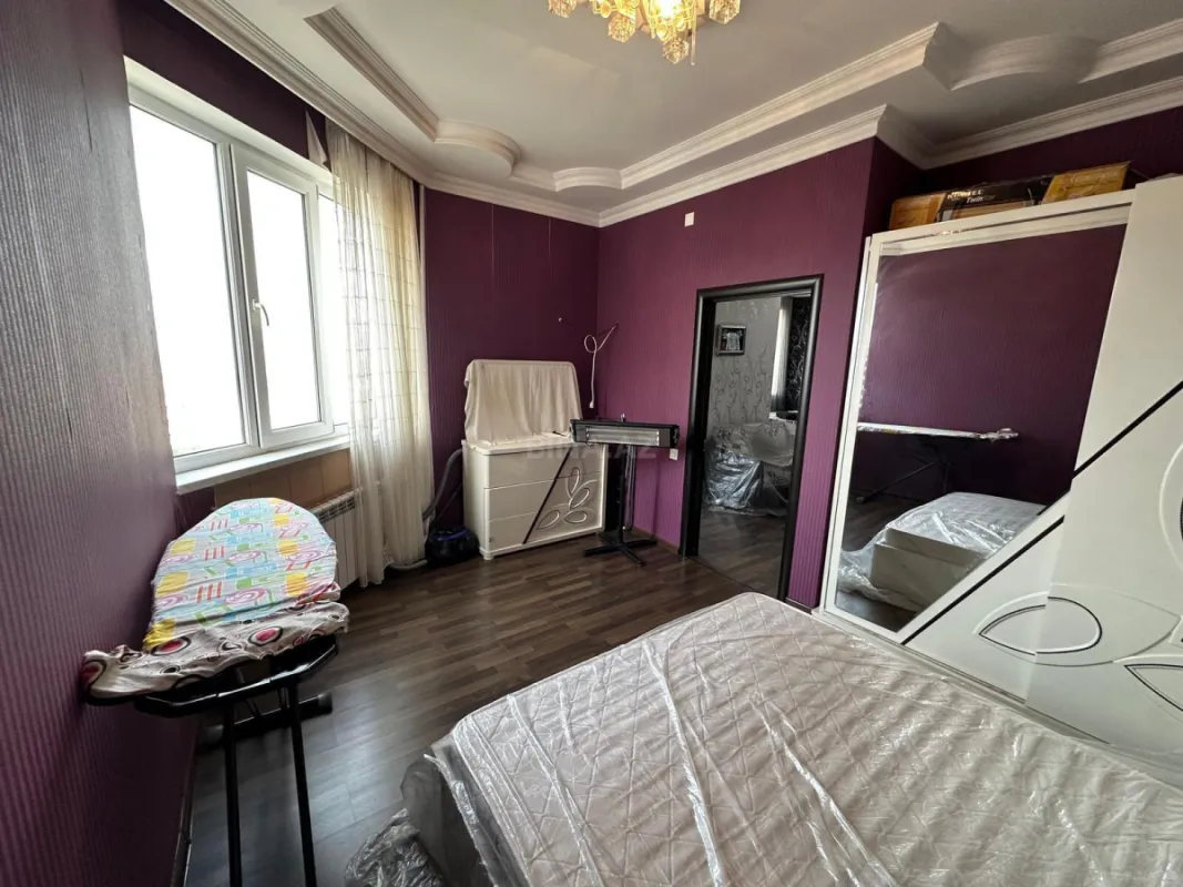Satılır 2 otaqlı mənzil 63 m²