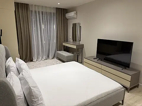 Kirayə verilir 2 otaqlı mənzil 100 m²