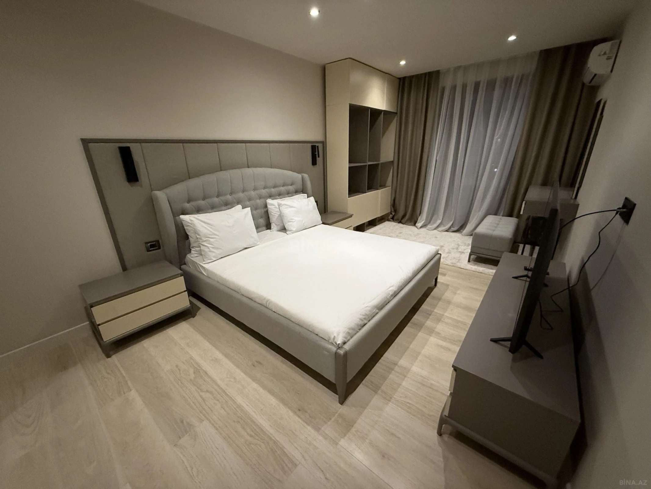 Kirayə verilir 2 otaqlı mənzil 100 m²