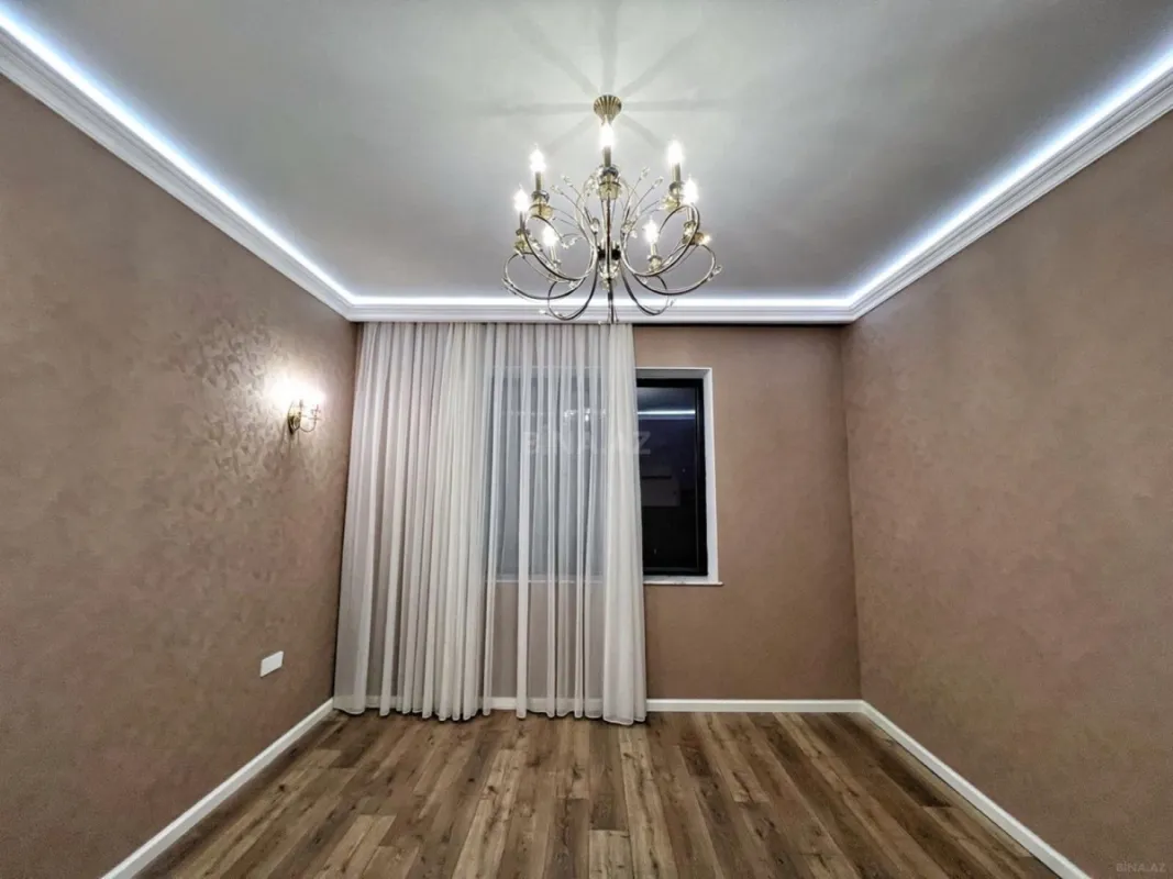Satılır 6 otaqlı həyət evi 460 m²