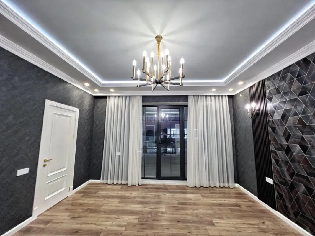 Satılır 6 otaqlı həyət evi 460 m²