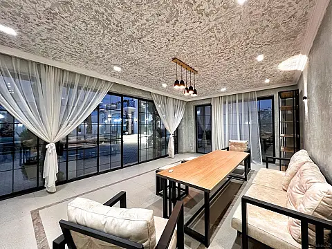 Satılır 6 otaqlı həyət evi 460 m²