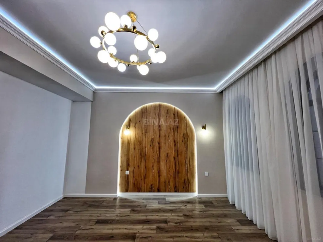 Satılır 6 otaqlı həyət evi 460 m²