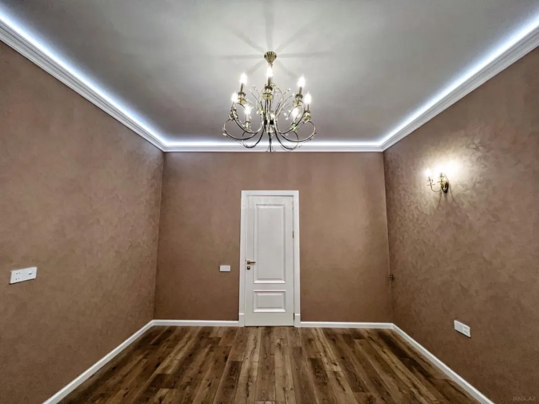 Satılır 6 otaqlı həyət evi 460 m²