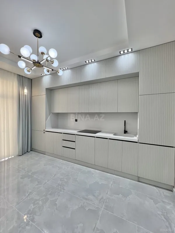 Satılır 2 otaqlı mənzil 80 m²