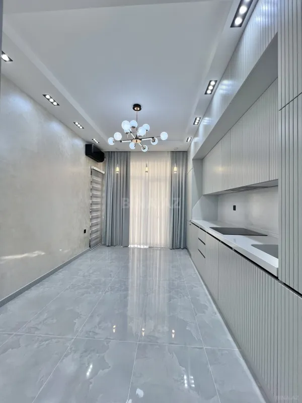 Satılır 2 otaqlı mənzil 80 m²
