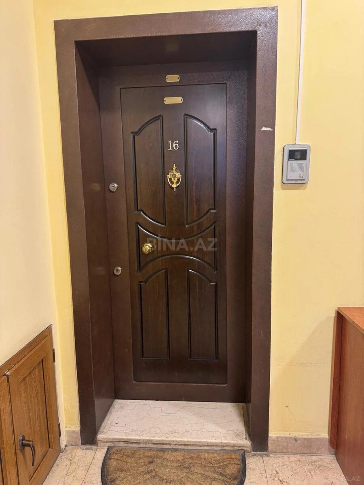 Kirayə verilir 3 otaqlı mənzil 150 m²