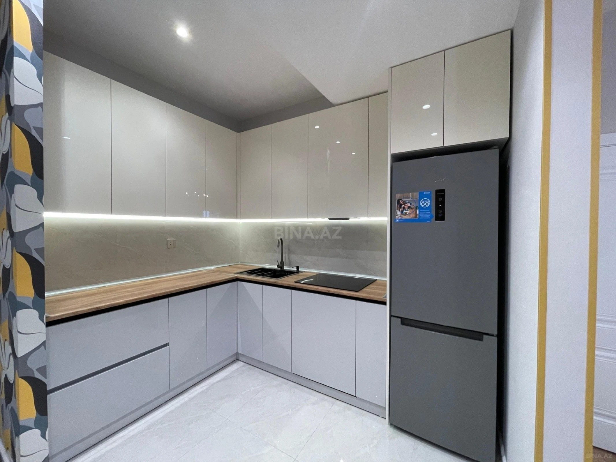 Satılır 2 otaqlı mənzil 55 m²