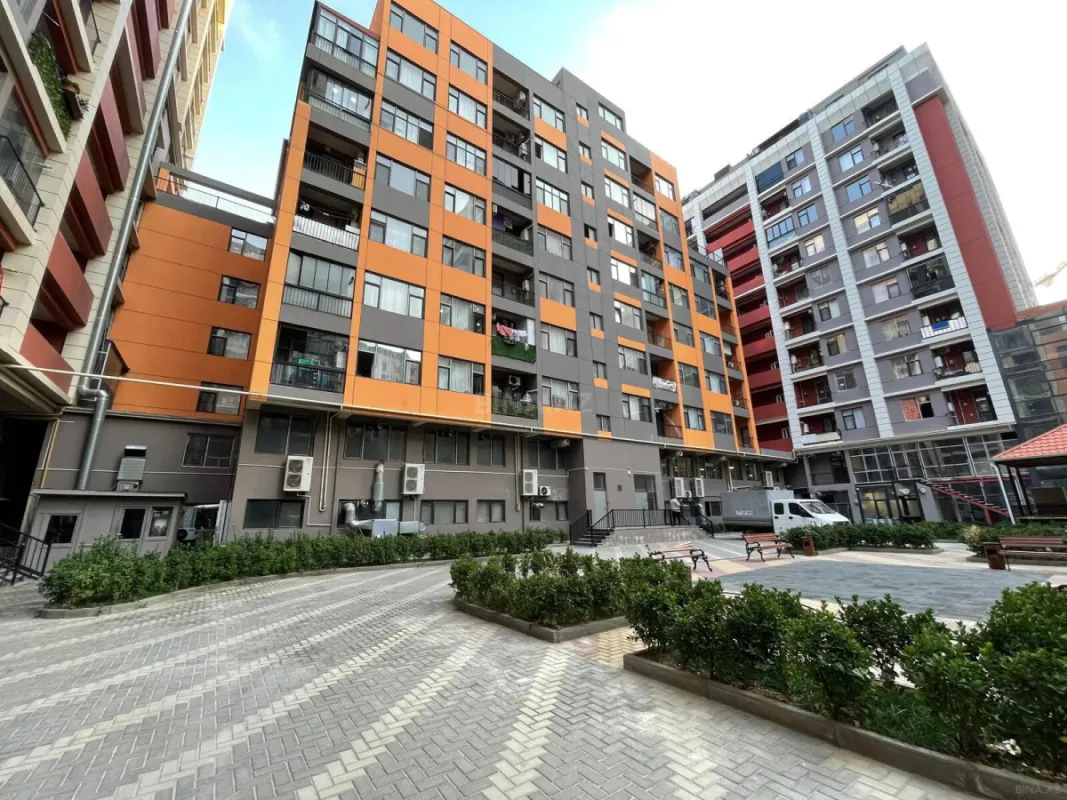 Satılır 2 otaqlı mənzil 55 m²