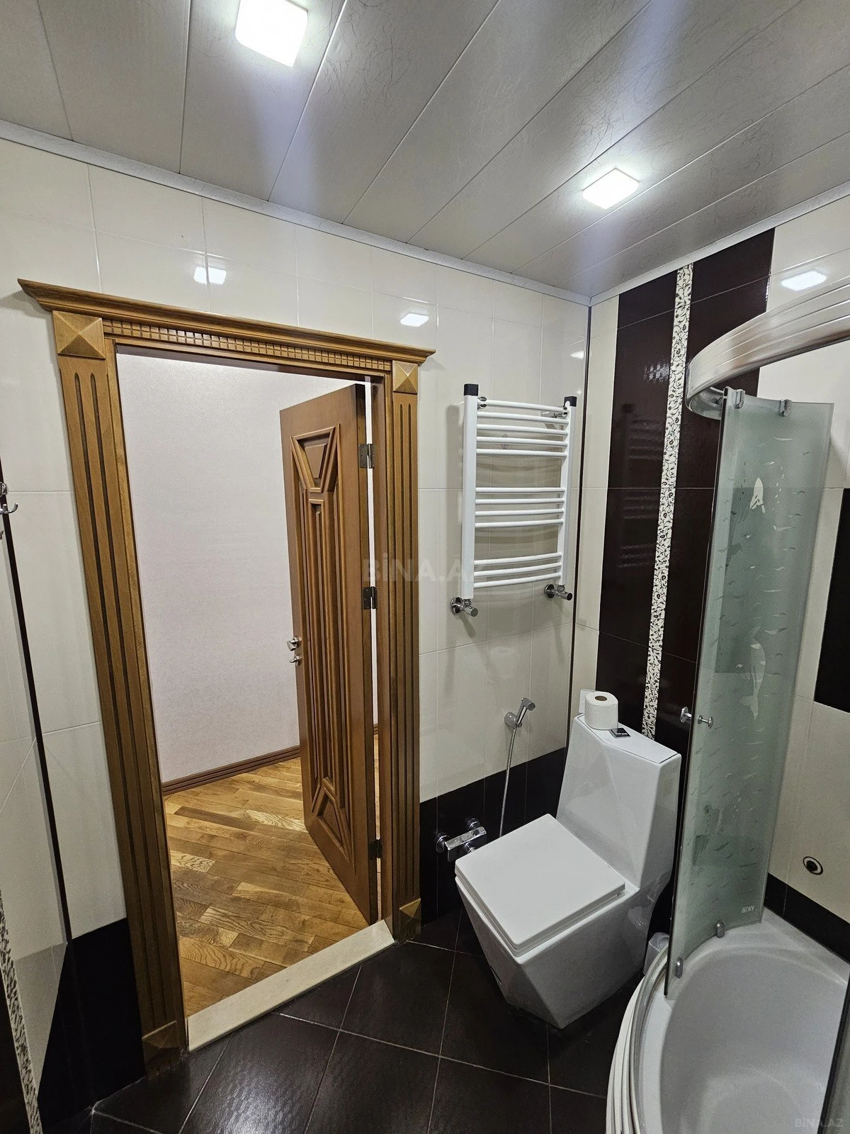 Kirayə verilir 2 otaqlı mənzil 80 m²