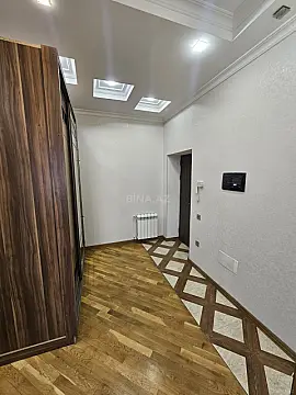 Kirayə verilir 2 otaqlı mənzil 80 m²