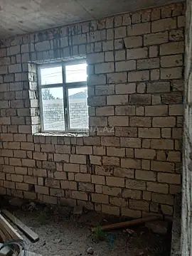 Satılır 4 otaqlı həyət evi 158 m²