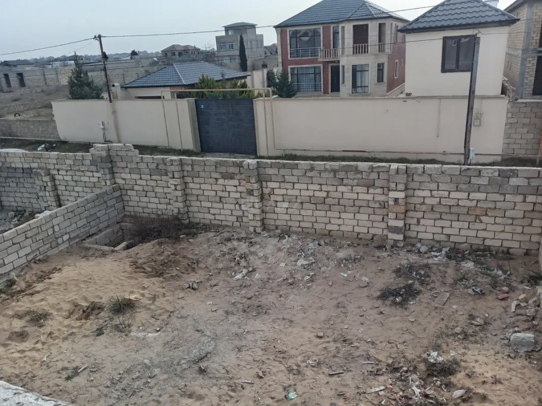 Satılır 4 otaqlı həyət evi 158 m²