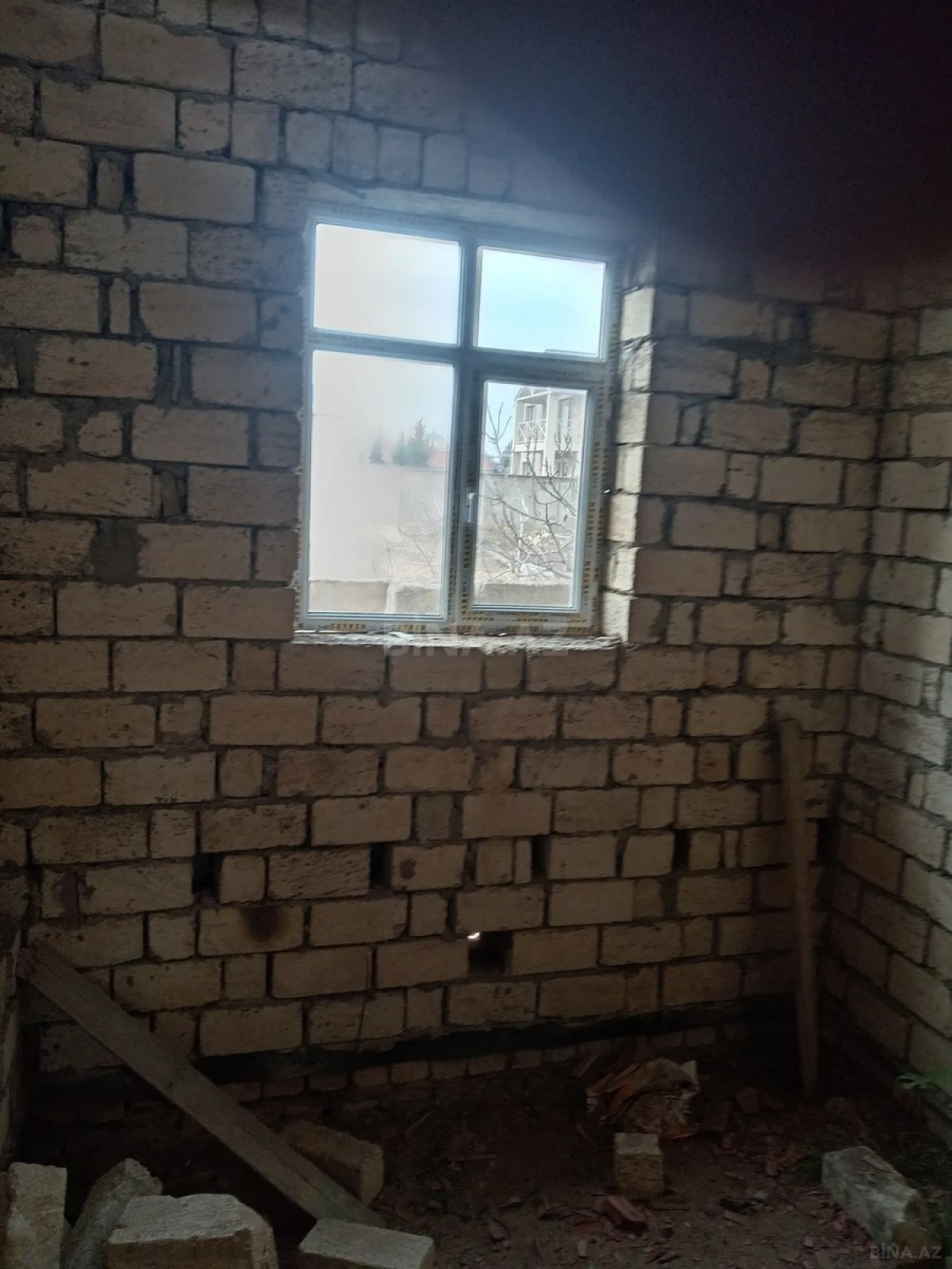 Satılır 4 otaqlı həyət evi 158 m²