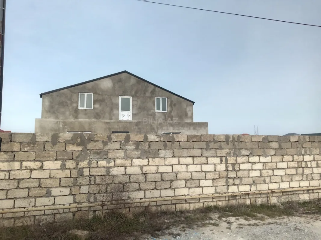 Satılır 4 otaqlı həyət evi 158 m²