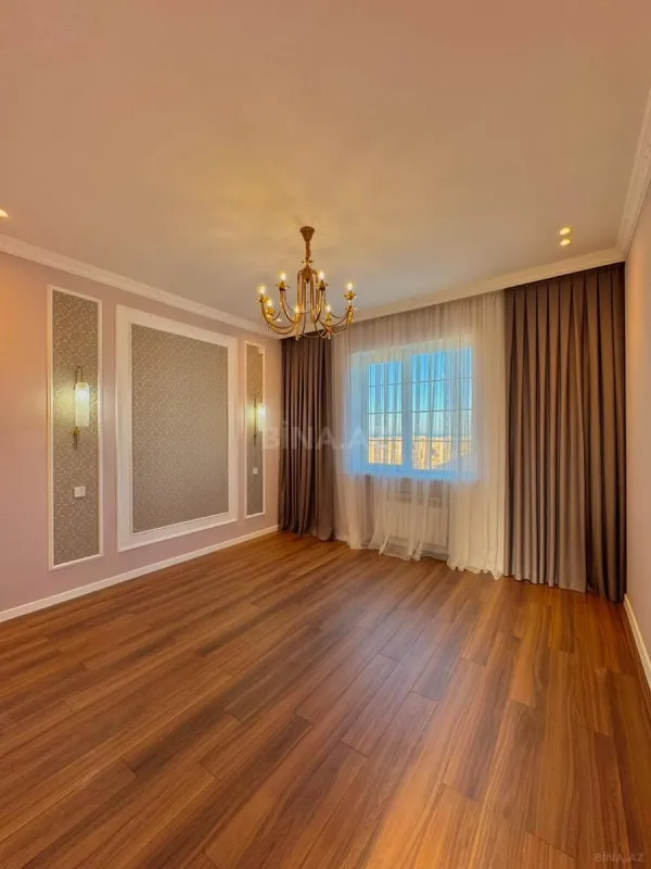 Satılır 4 otaqlı həyət evi 180 m²