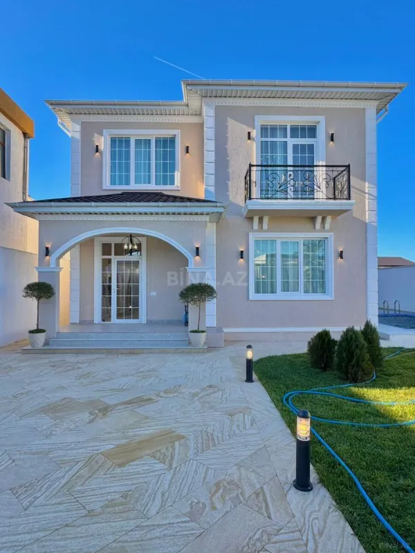 Satılır 4 otaqlı həyət evi 180 m²