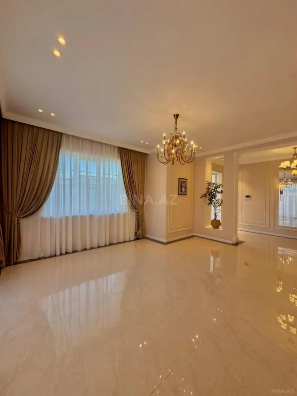 Satılır 4 otaqlı həyət evi 180 m²