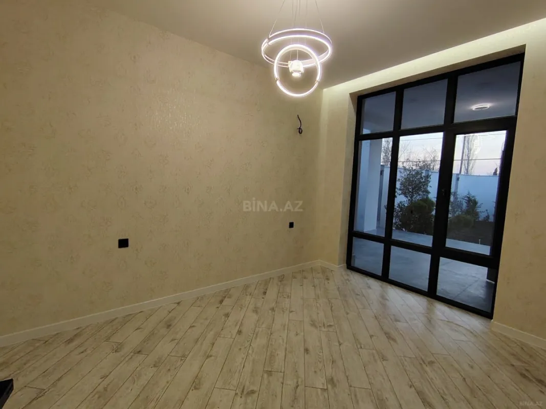 Satılır 4 otaqlı həyət evi 110 m²