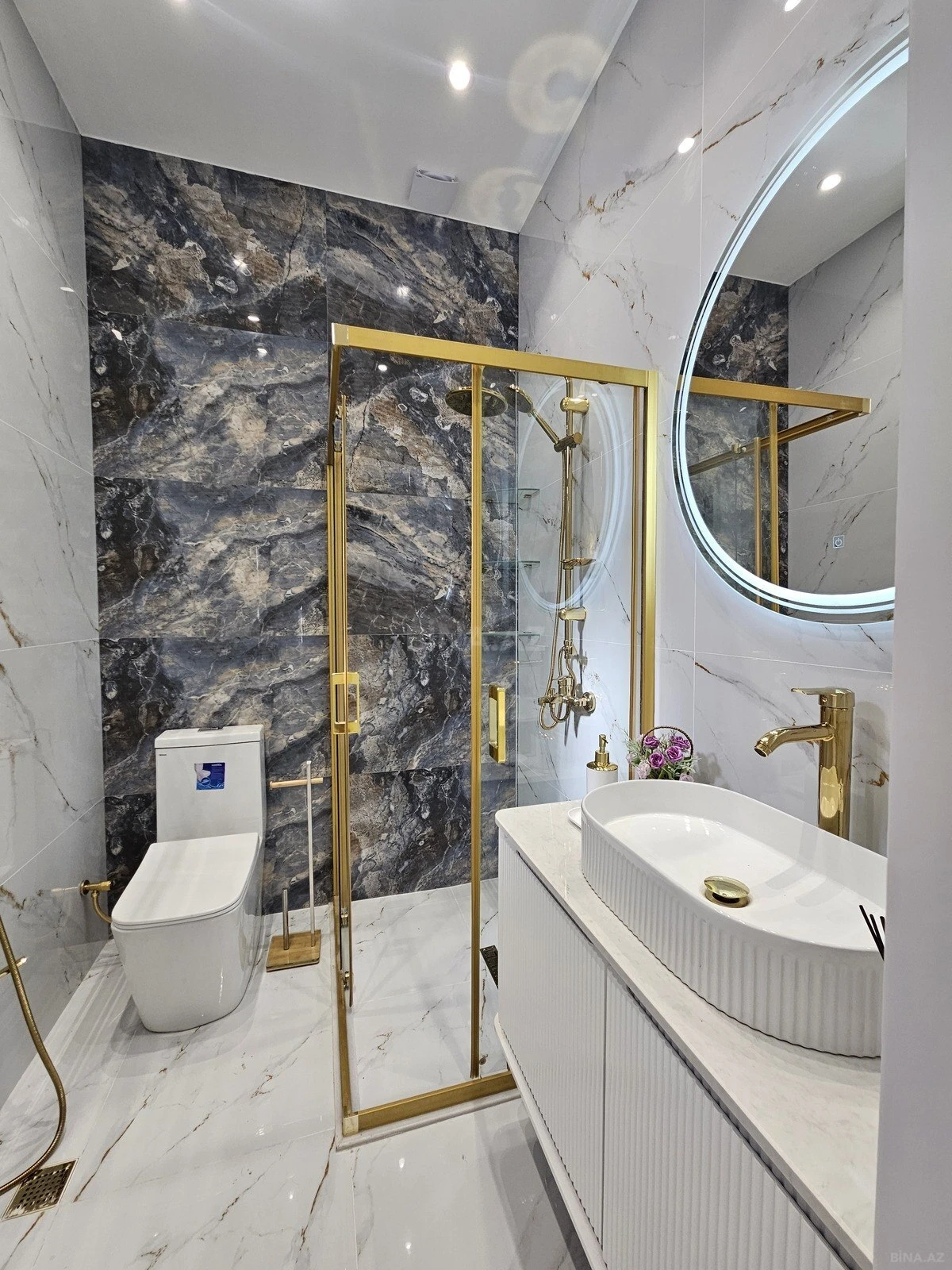 Satılır 4 otaqlı həyət evi 160 m²