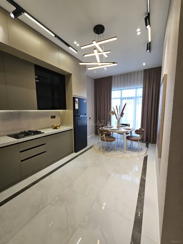 Satılır 4 otaqlı həyət evi 160 m²