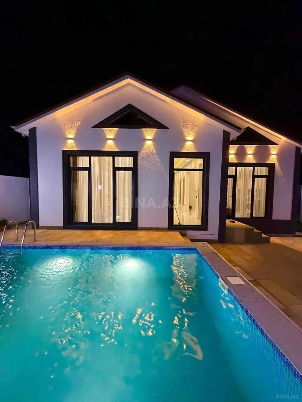 Kirayə verilir 4 otaqlı həyət evi 160 m²