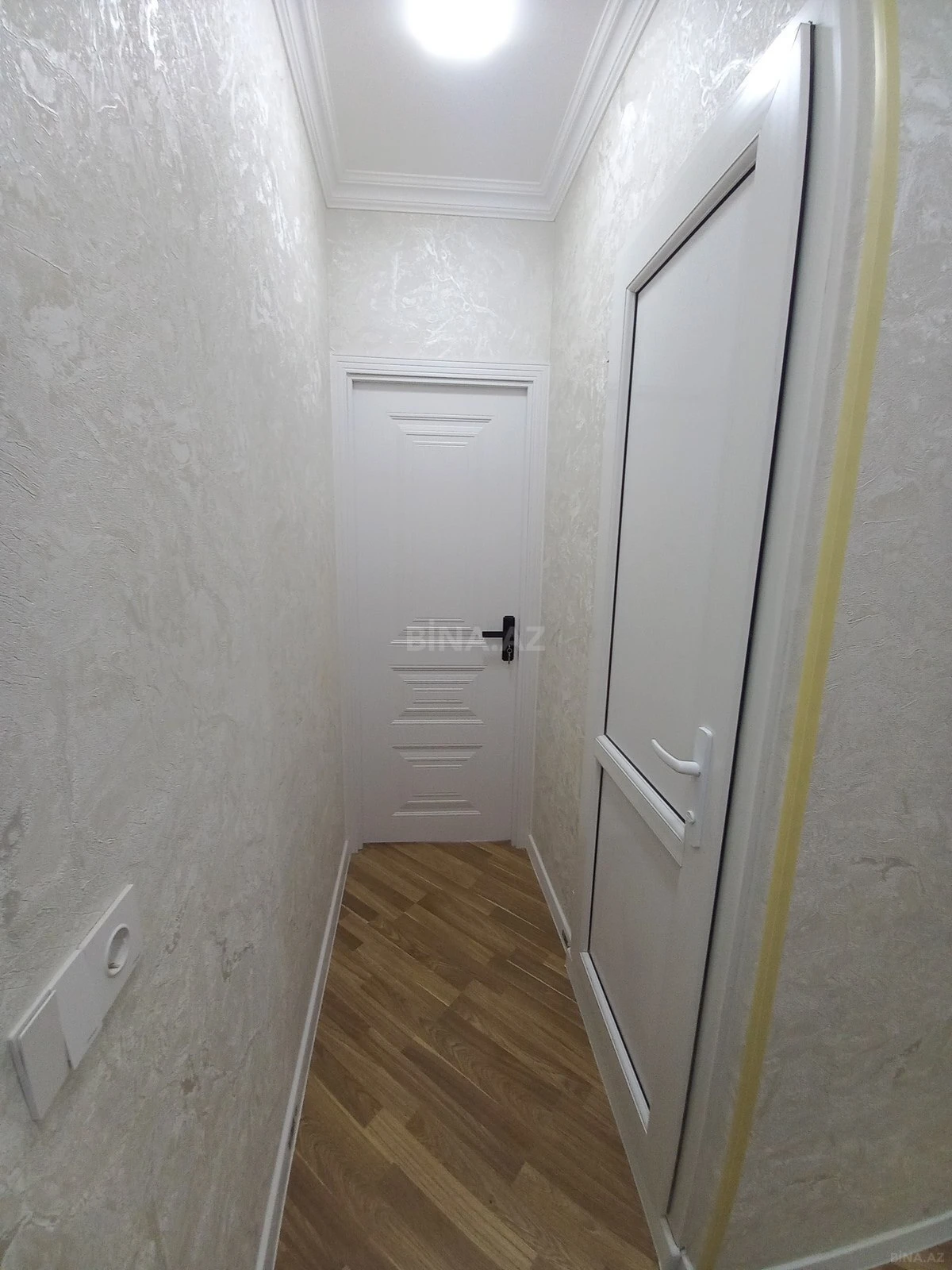 Satılır 1 otaqlı mənzil 45 m²