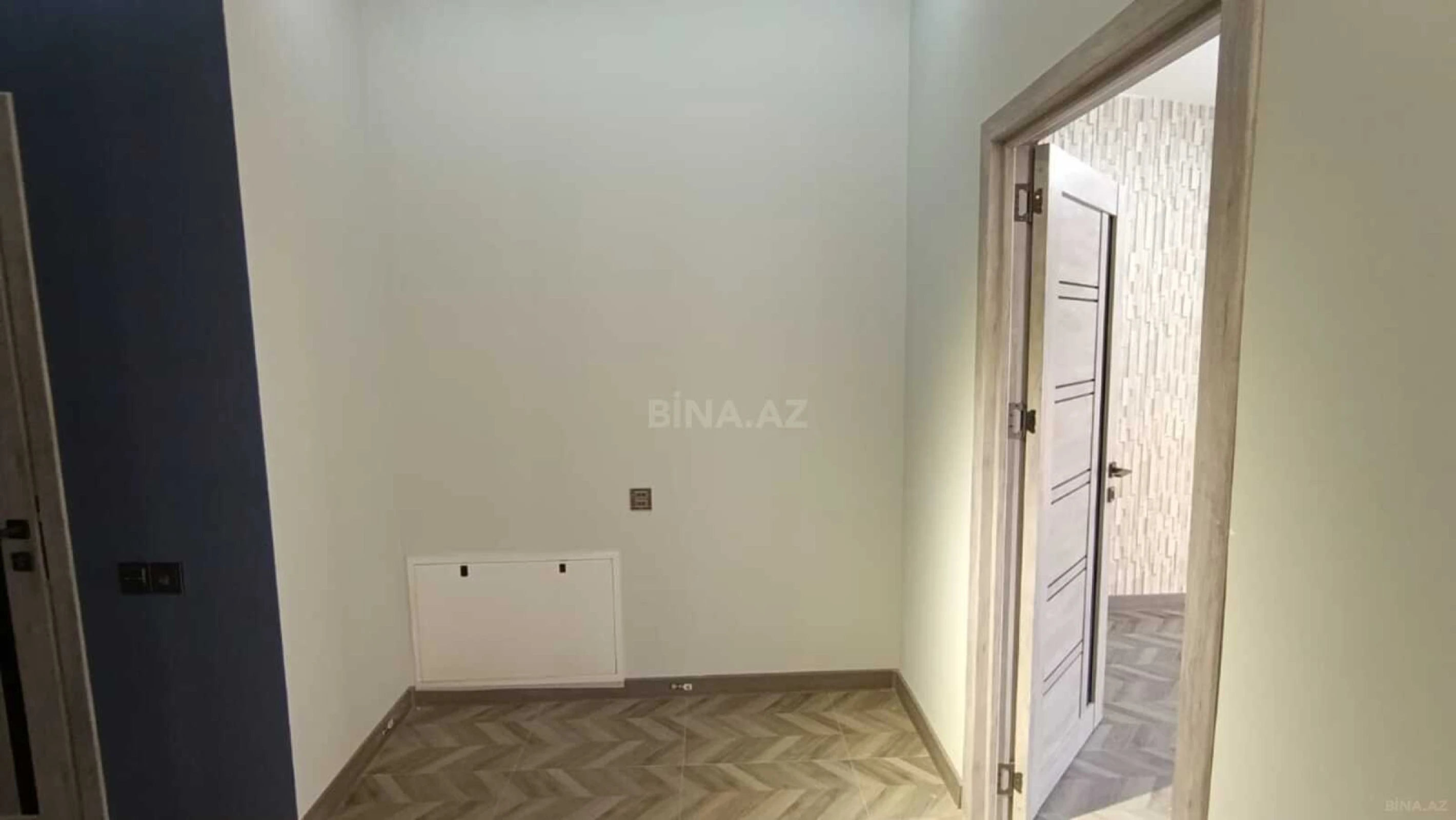 Satılır 2 otaqlı mənzil 103 m²