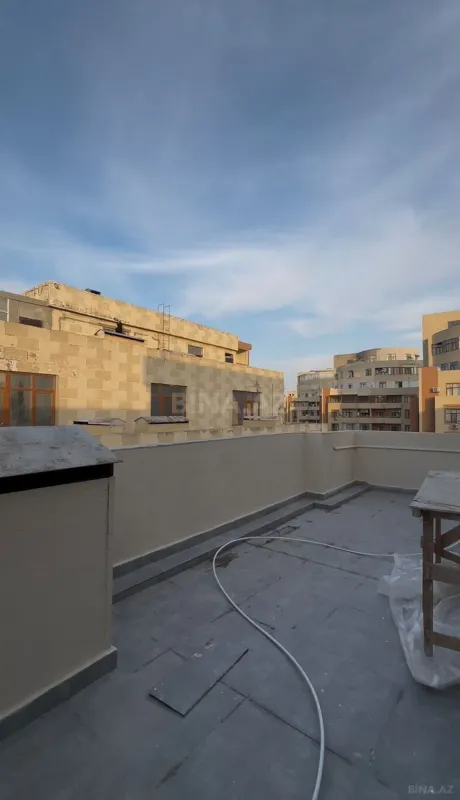 Satılır 2 otaqlı mənzil 90 m²