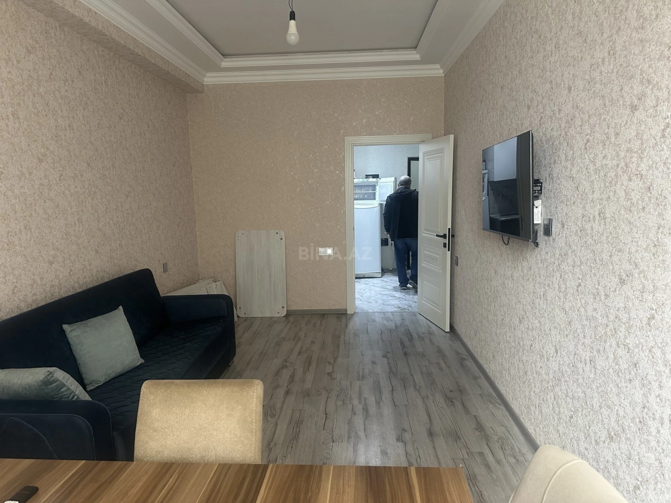 Kirayə verilir 2 otaqlı mənzil 65 m²