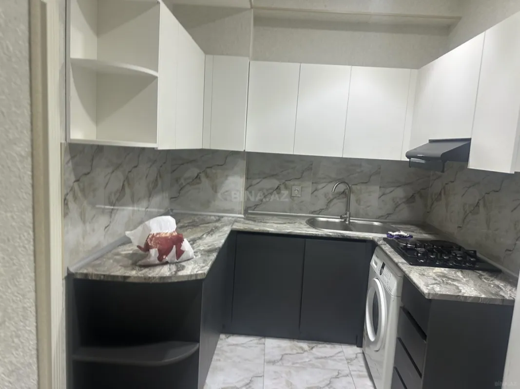 Kirayə verilir 2 otaqlı mənzil 65 m²